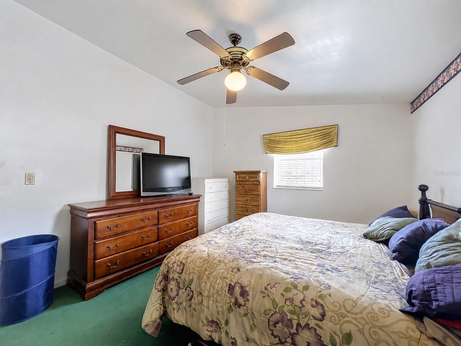 LAKE LAWNE SHORES ANNEX - Residential