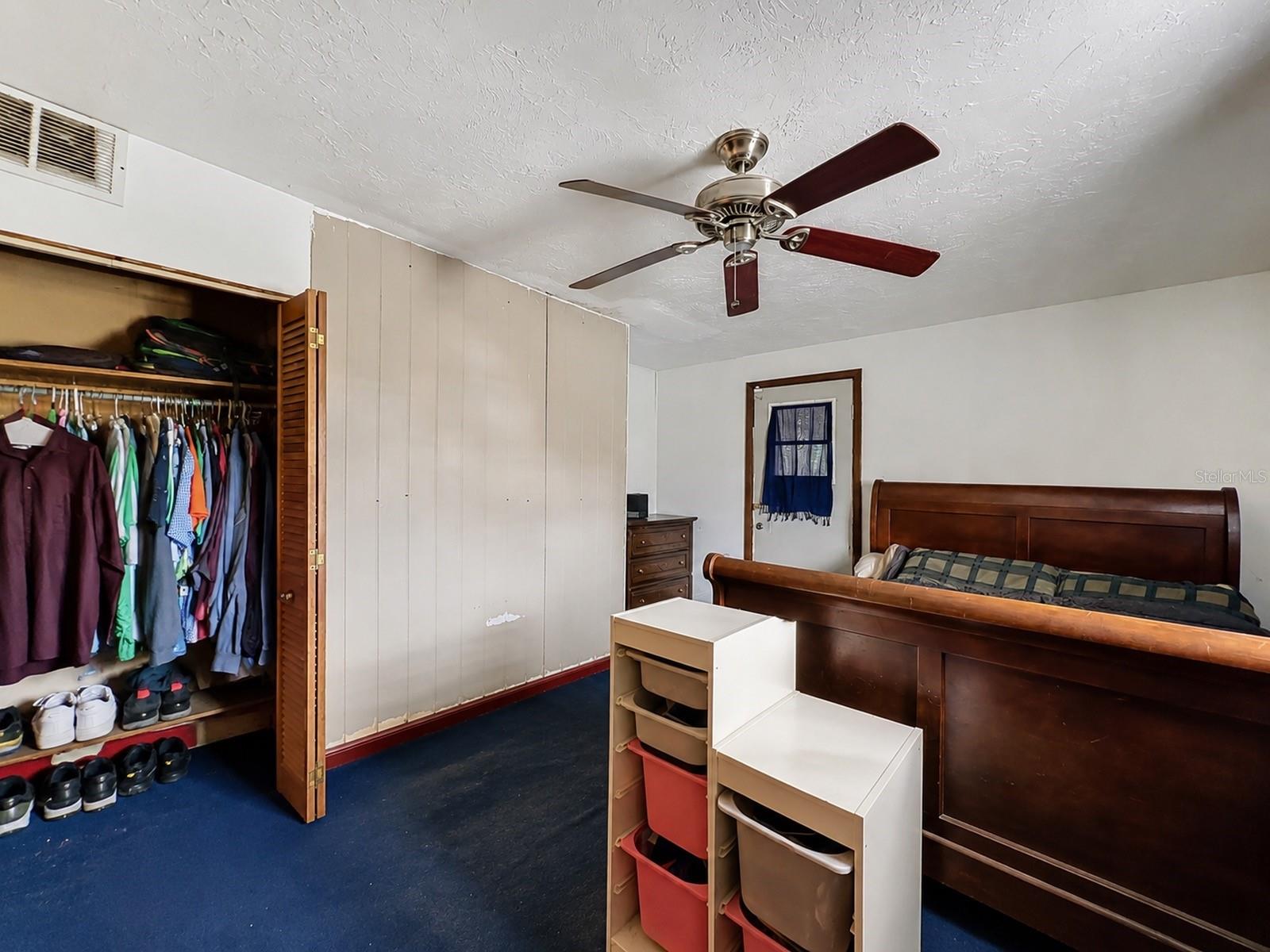 LAKE LAWNE SHORES ANNEX - Residential