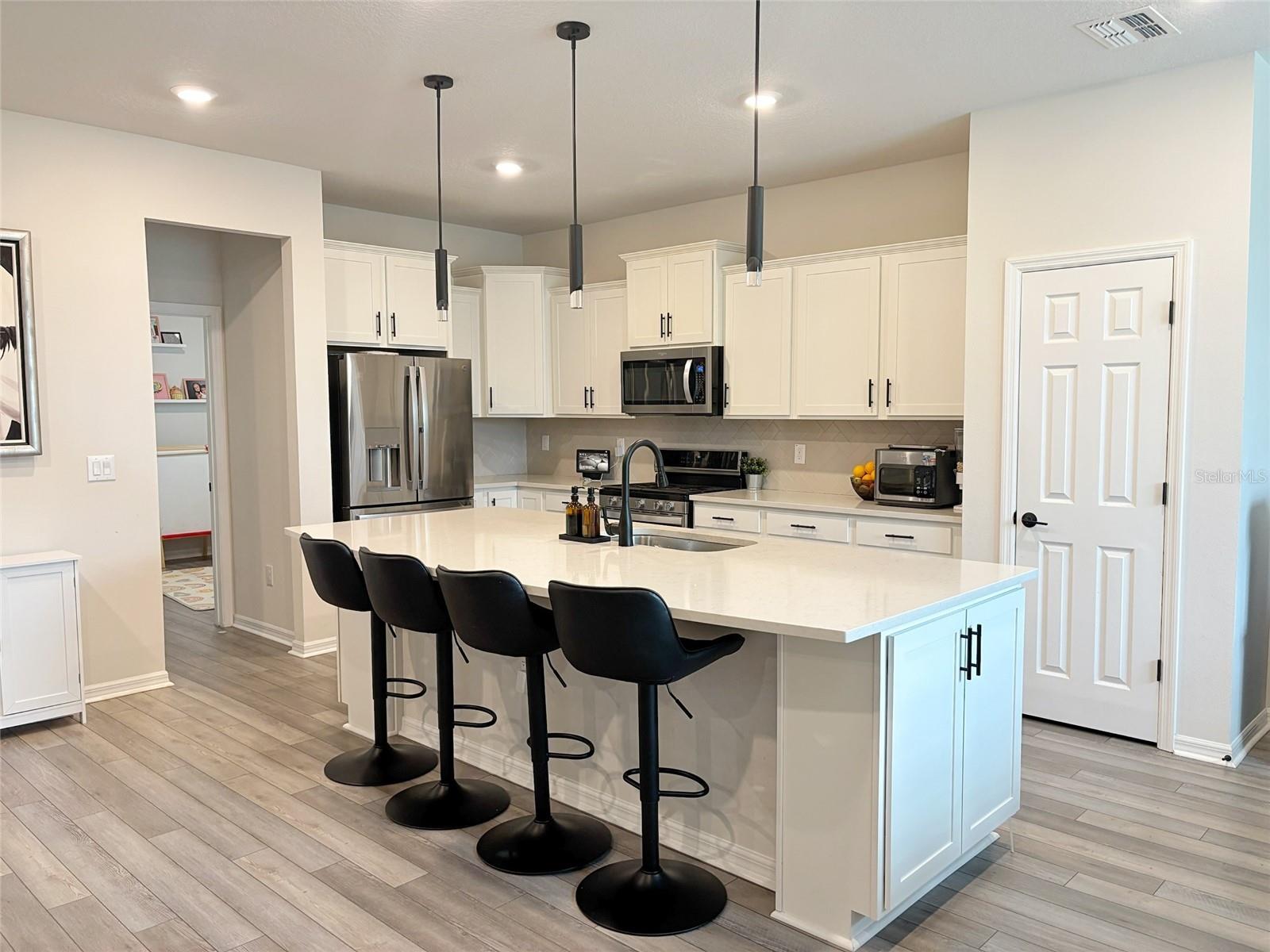 BEXLEY SOUTH 4-4 & NORTH 3-1 P - Residential Lease