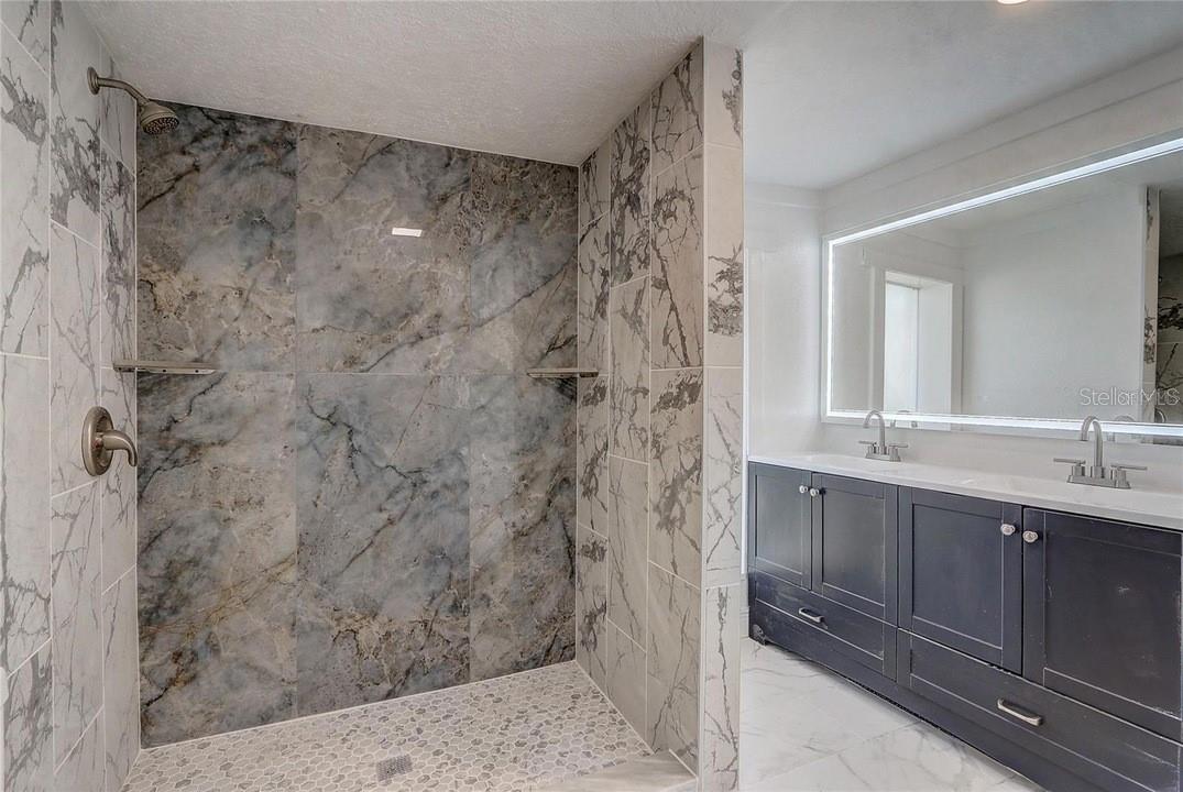 ORANGE CITY - Residential