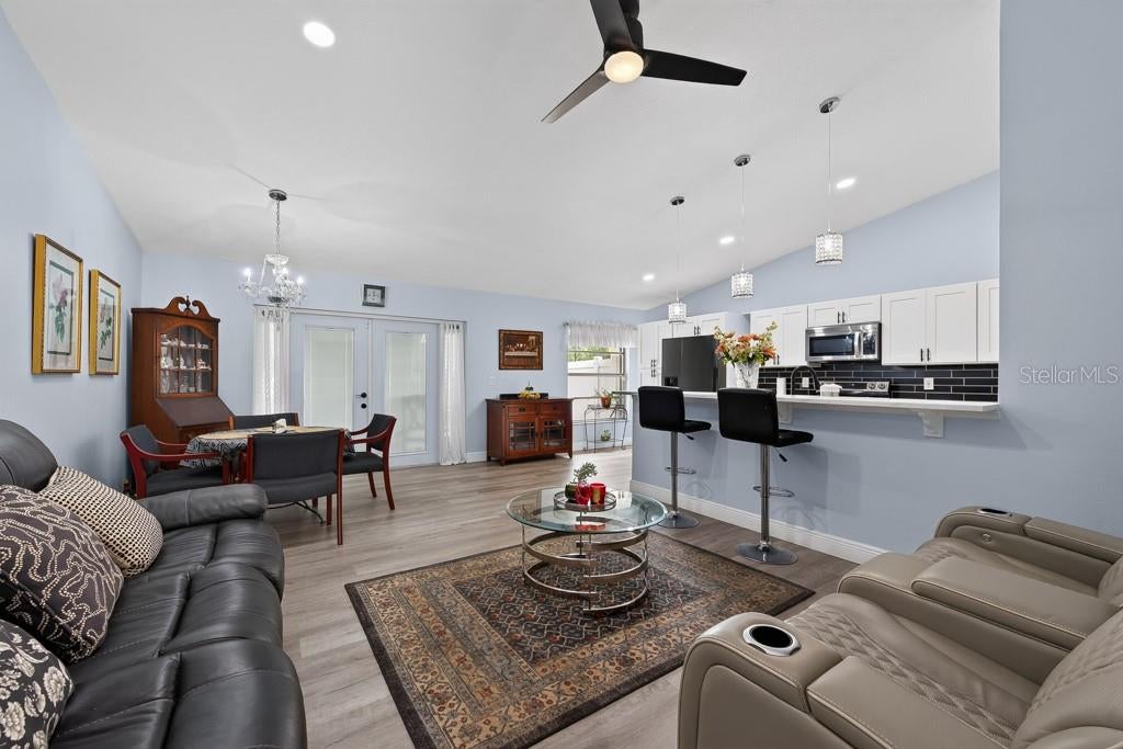8431 WAKULLA DRIVE