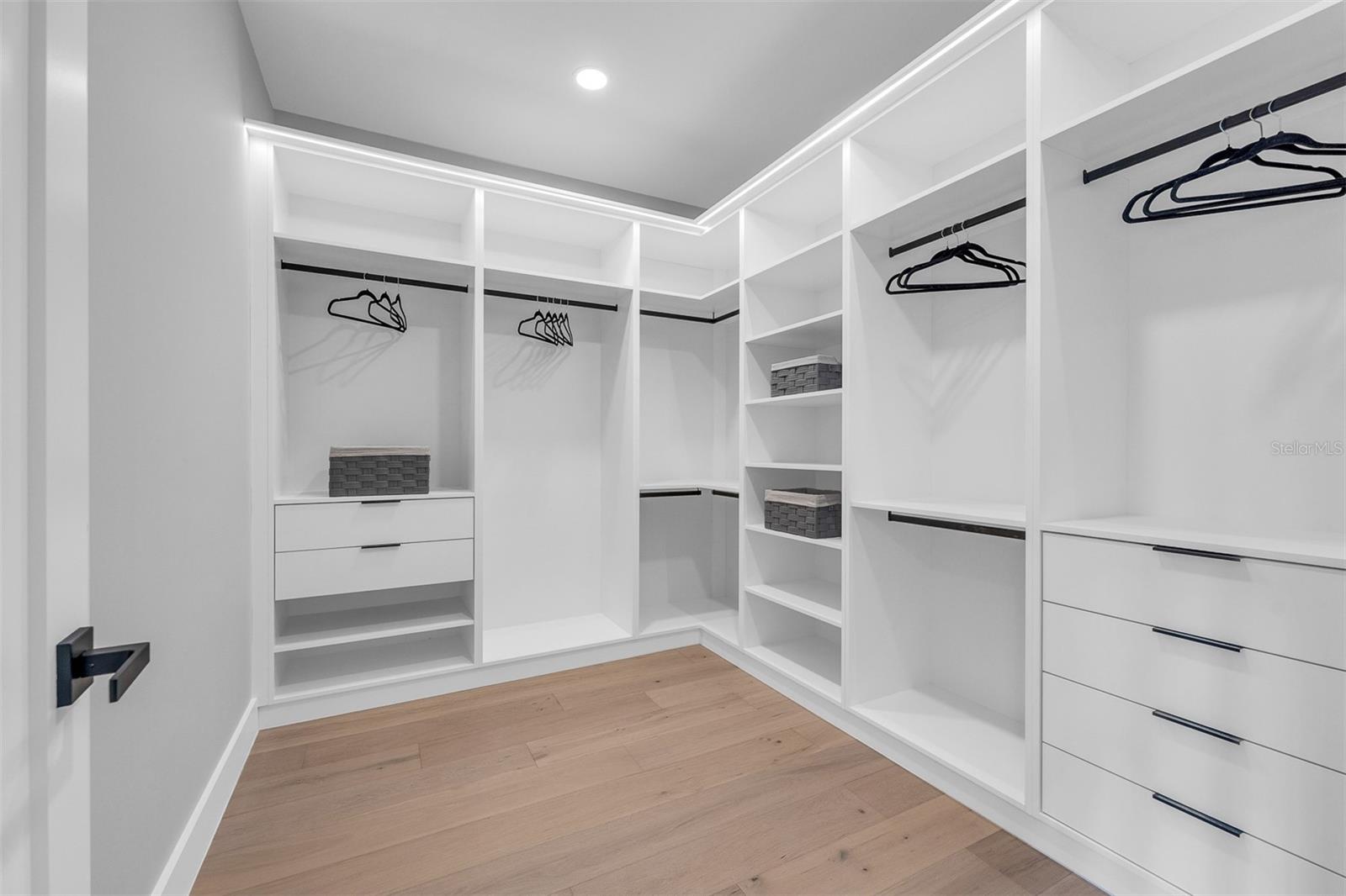 HILLCREST HEIGHTS 2ND ADD - Residential