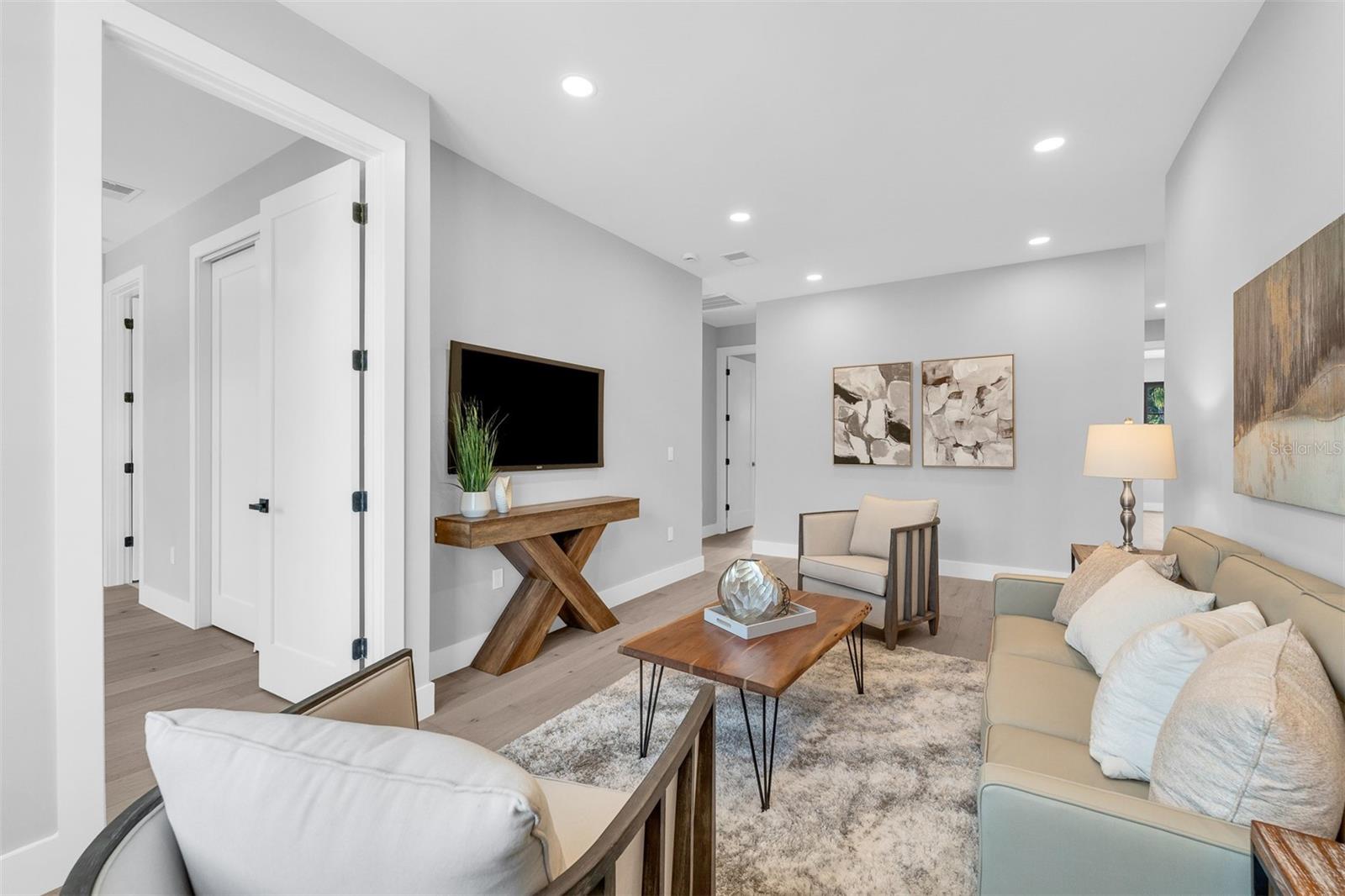 HILLCREST HEIGHTS 2ND ADD - Residential