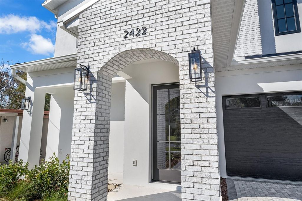 Photo of 2422 Musselwhite Avenue, Orlando, FL 32804 (MLS # O6380300)