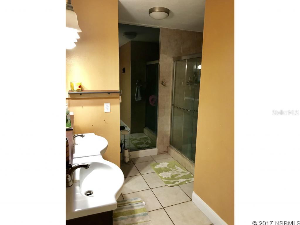 Florida Shores 01 - Residential