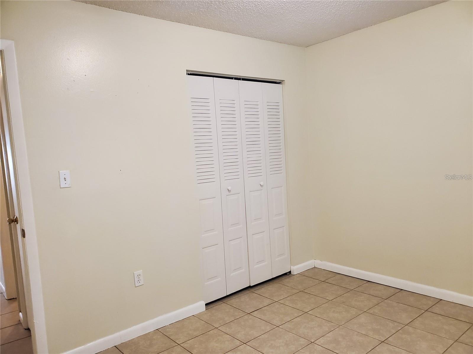 SEVILLA ON LAKE - Residential Lease