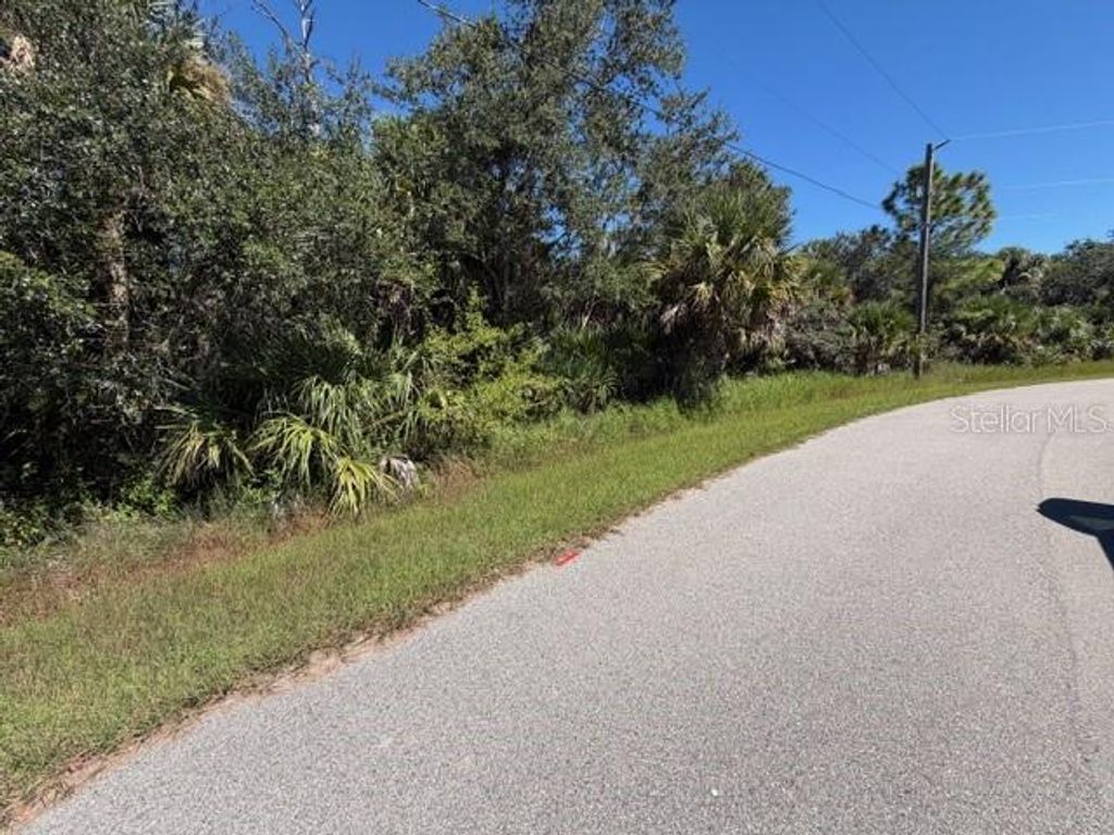 Photo of 3 Bernhard Road, North Port, FL 34288 (MLS # A4666240)