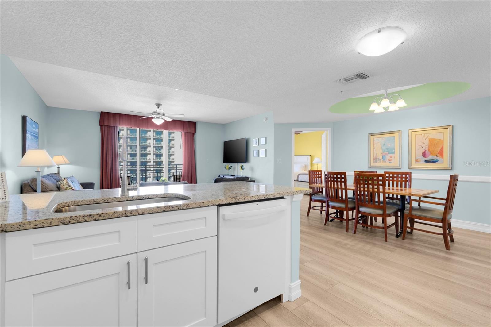 FAIRFIELD DB OCEANWALK 02 - Residential