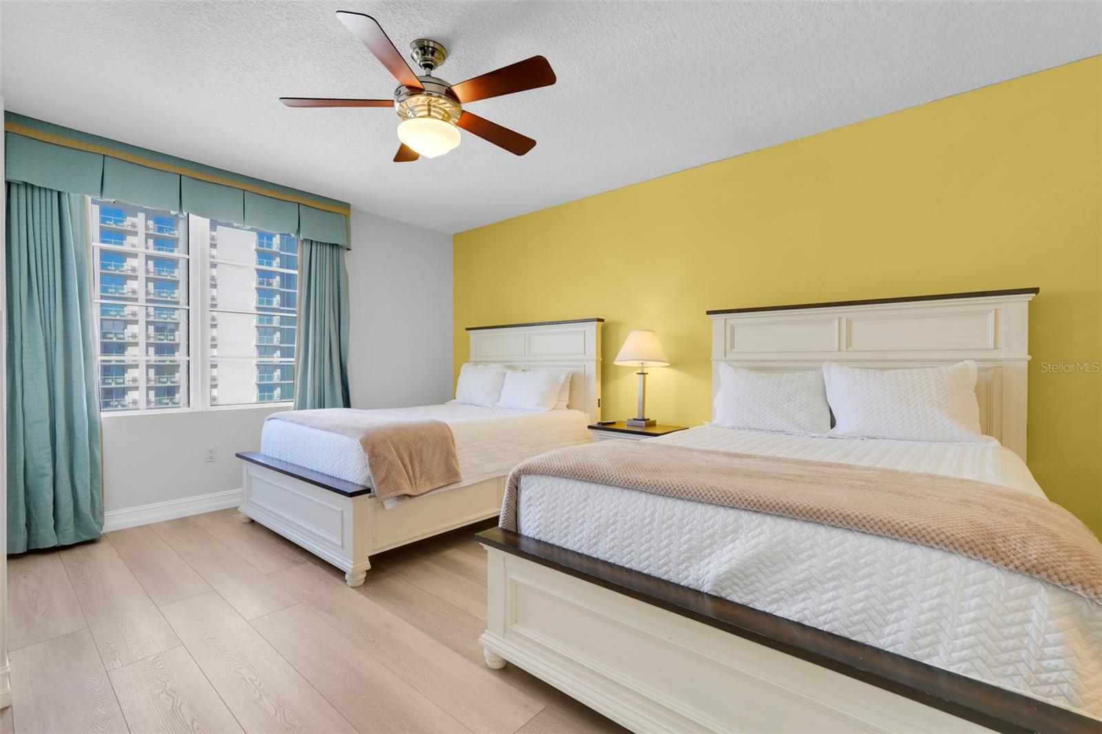 FAIRFIELD DB OCEANWALK 02 - Residential