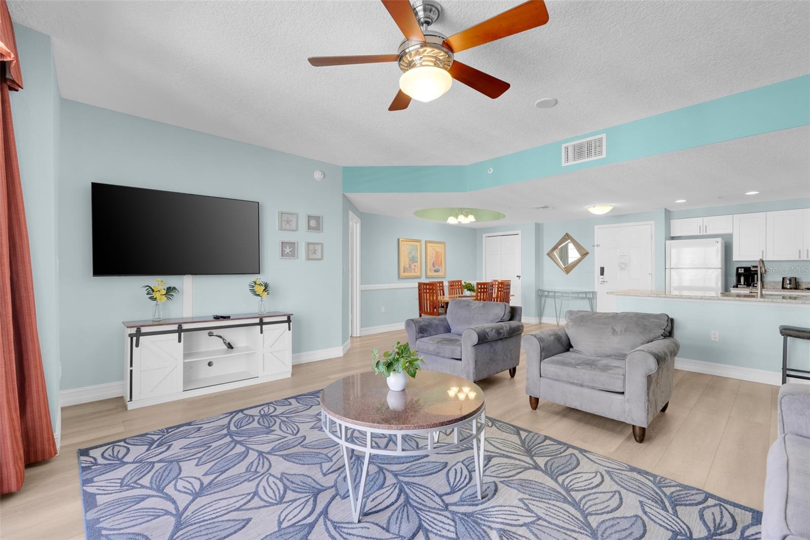 FAIRFIELD DB OCEANWALK 02 - Residential