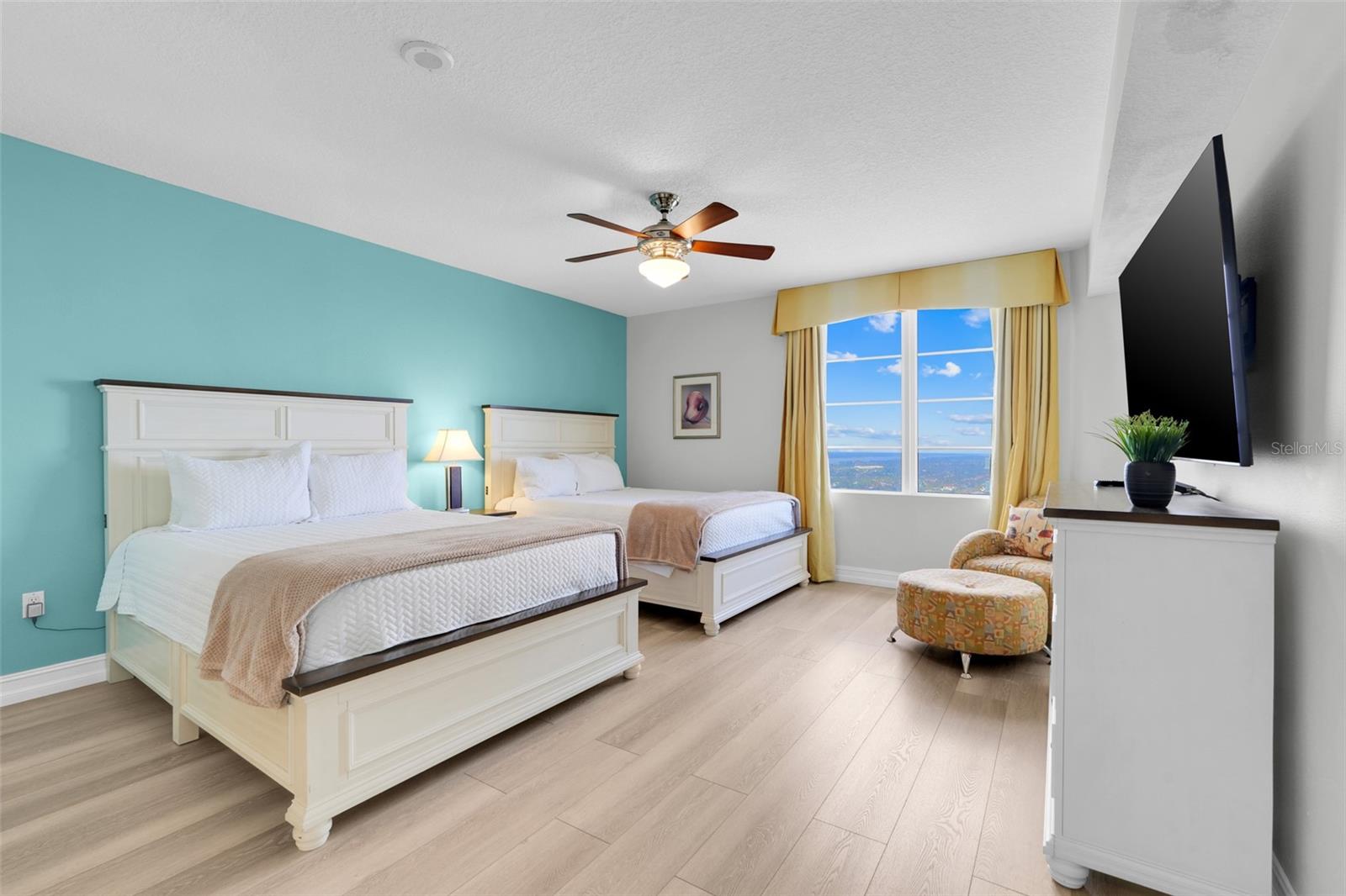 FAIRFIELD DB OCEANWALK 02 - Residential