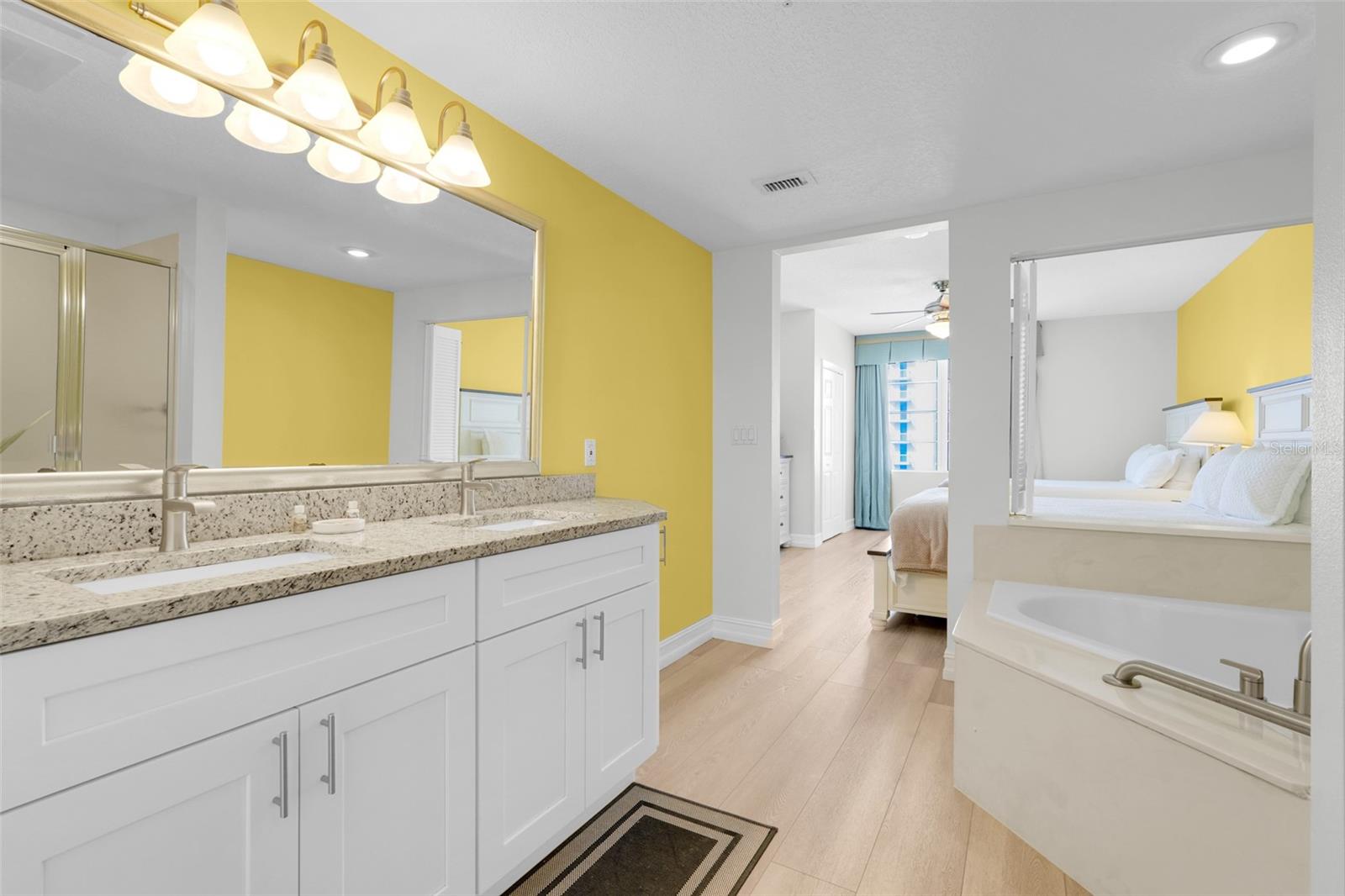 FAIRFIELD DB OCEANWALK 02 - Residential