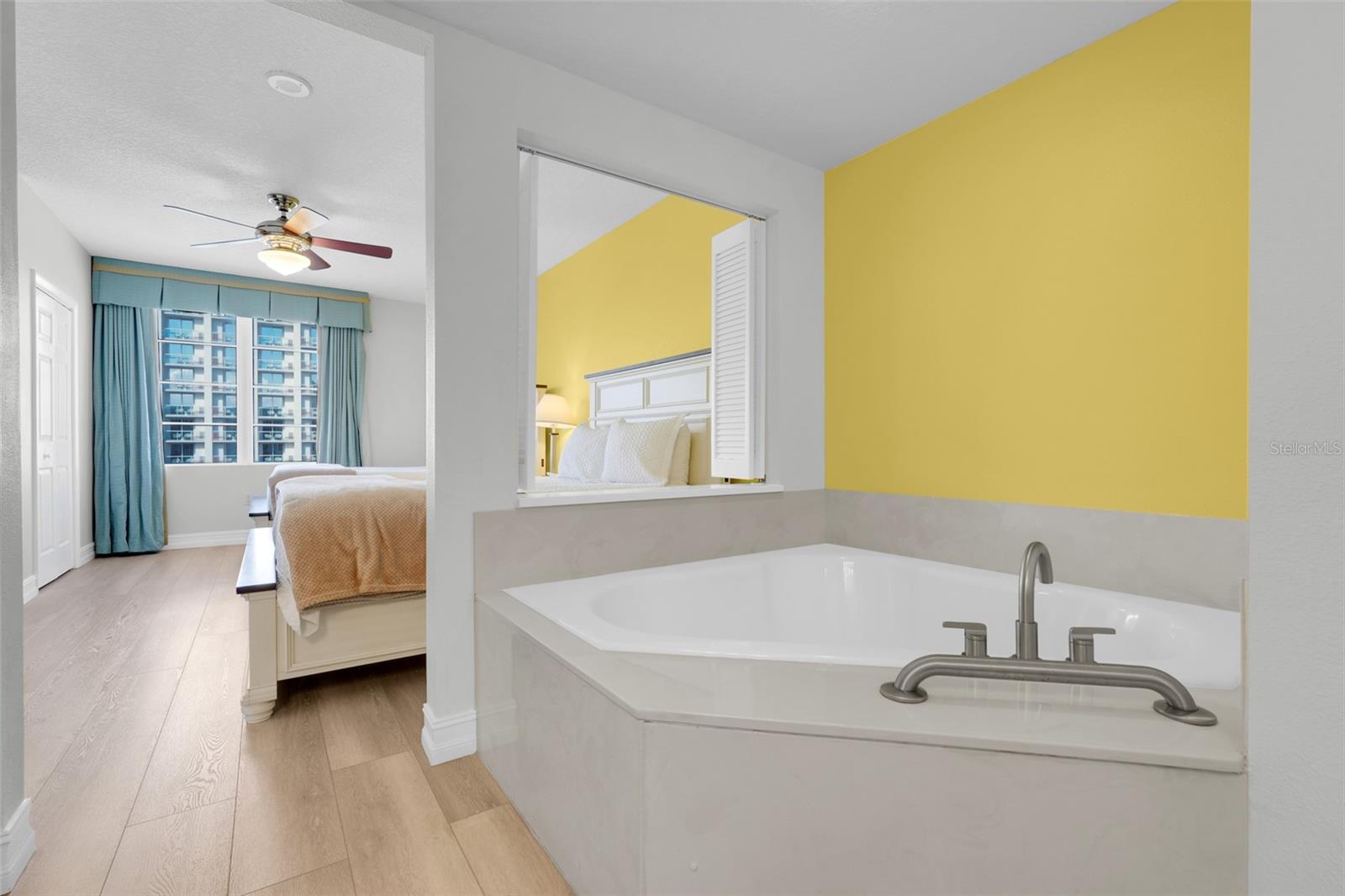 FAIRFIELD DB OCEANWALK 02 - Residential