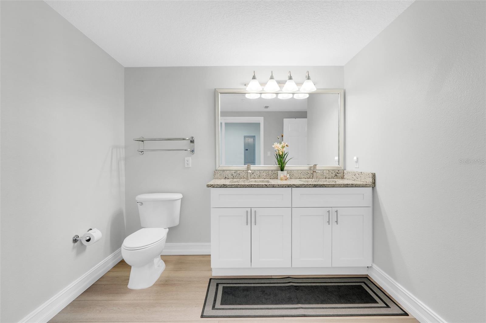 FAIRFIELD DB OCEANWALK 02 - Residential