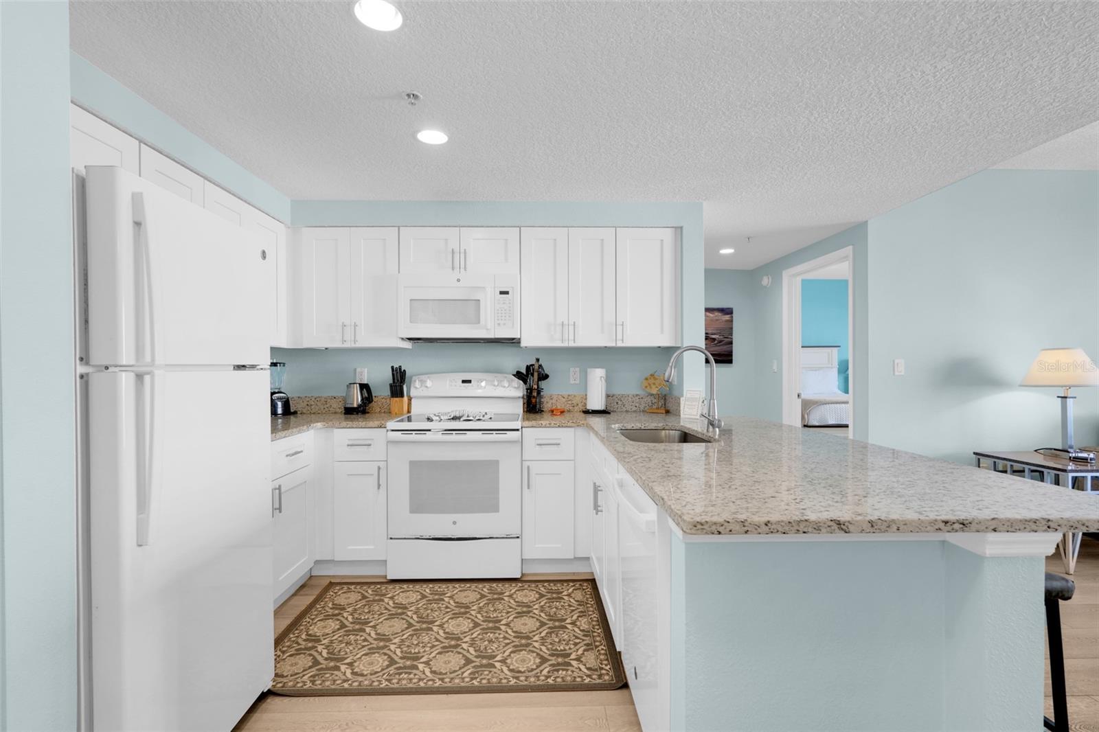 FAIRFIELD DB OCEANWALK 02 - Residential