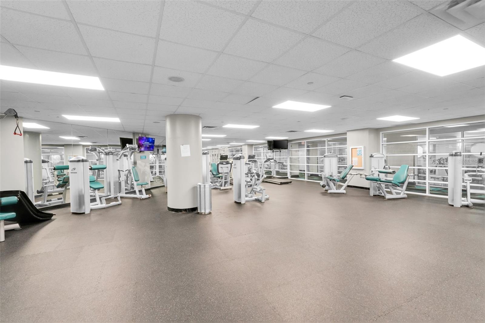 FAIRFIELD DB OCEANWALK 02 - Residential