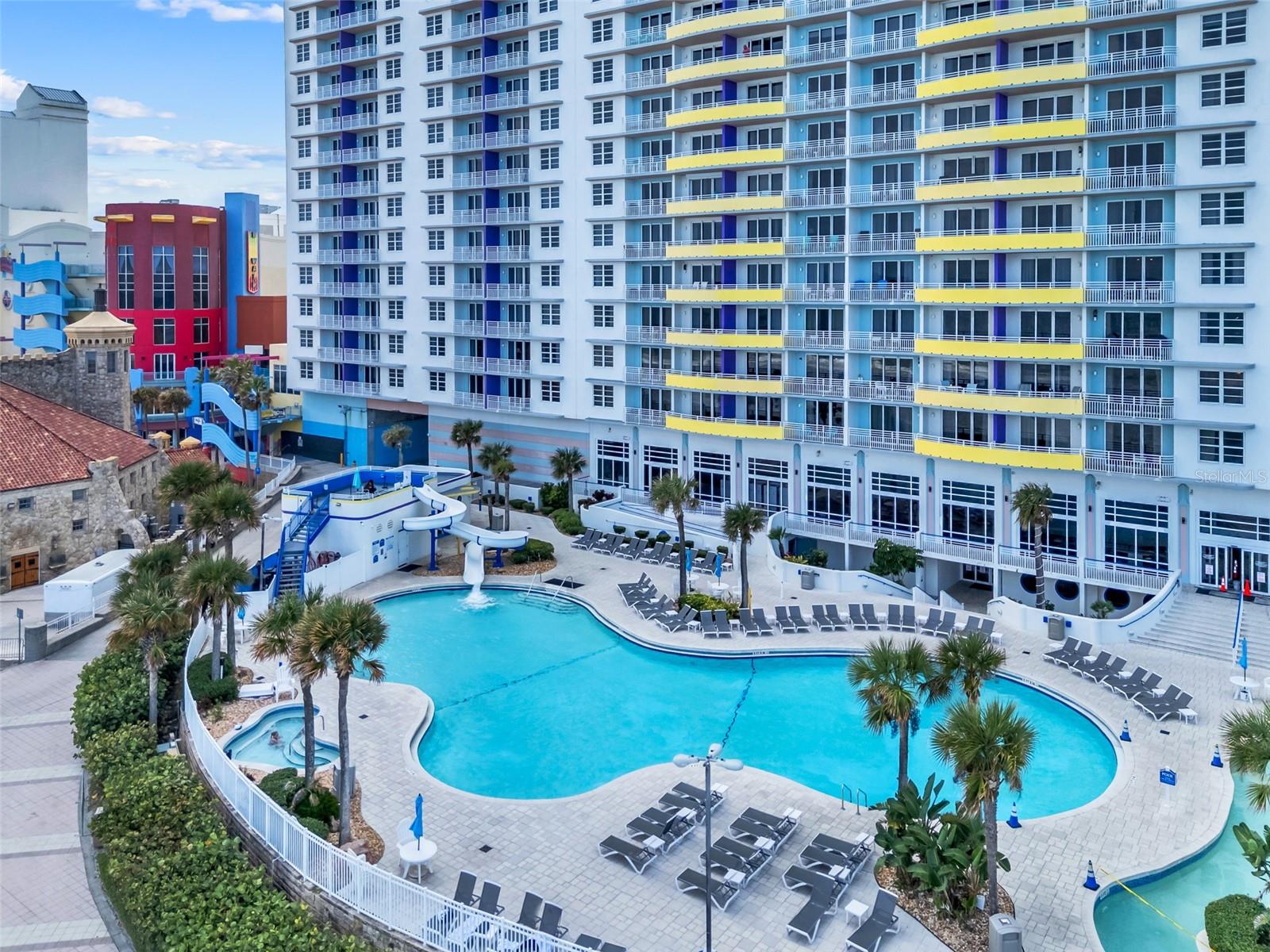 FAIRFIELD DB OCEANWALK 02 - Residential