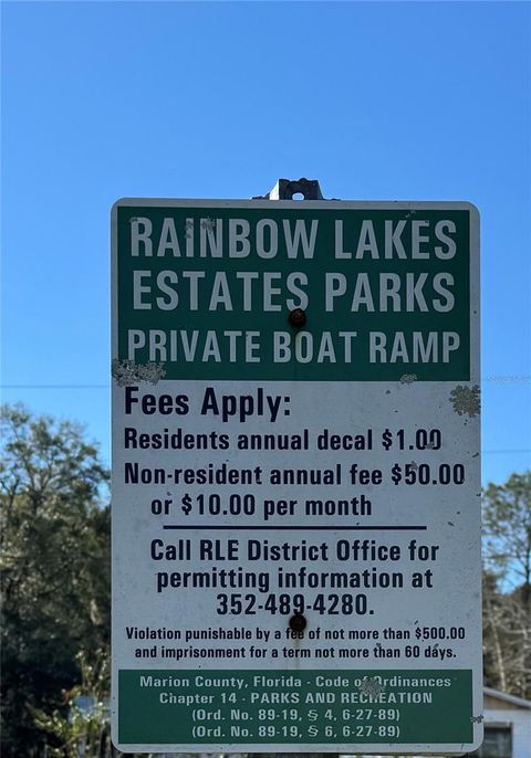 A home in DUNNELLON