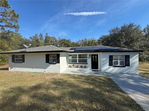 A home in DUNNELLON