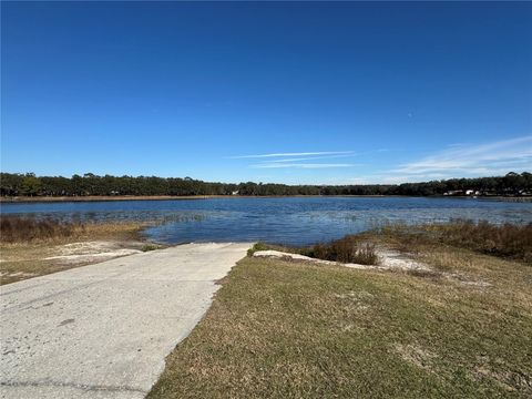 A home in DUNNELLON