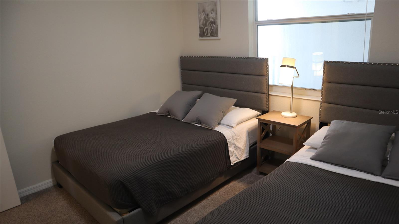 THE TERRACES AT STOREY LAKE CONDO 2 PH 15 - Residential