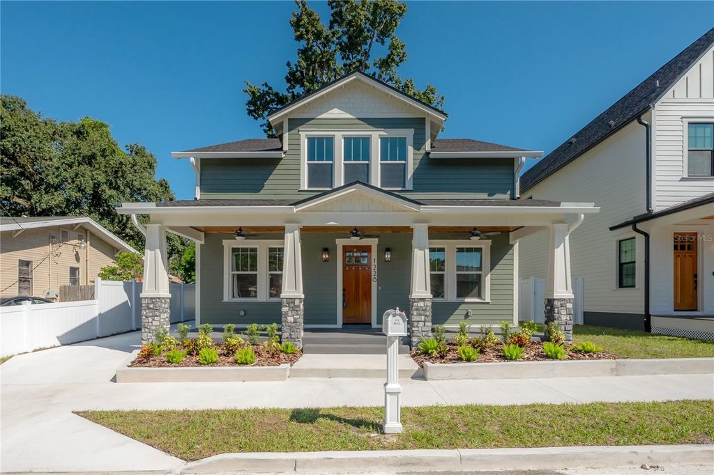 Photo of 1228 E Emma Street, Tampa, FL 33603 (MLS # TB8427408)