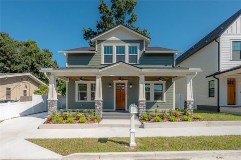 Photo of 1228 E Emma Street, Tampa, FL 33603 (MLS # TB8427408)