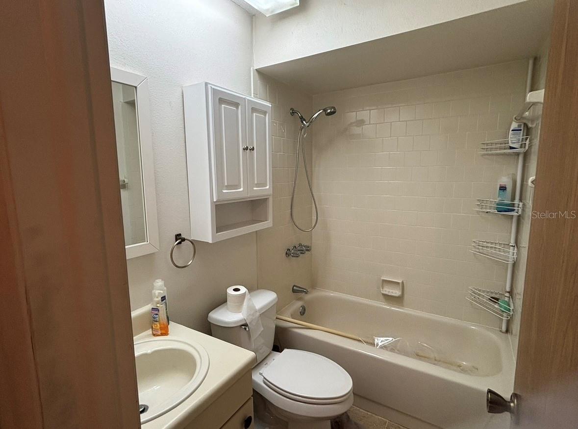 HERITAGE VILLAGE WEST - Residential