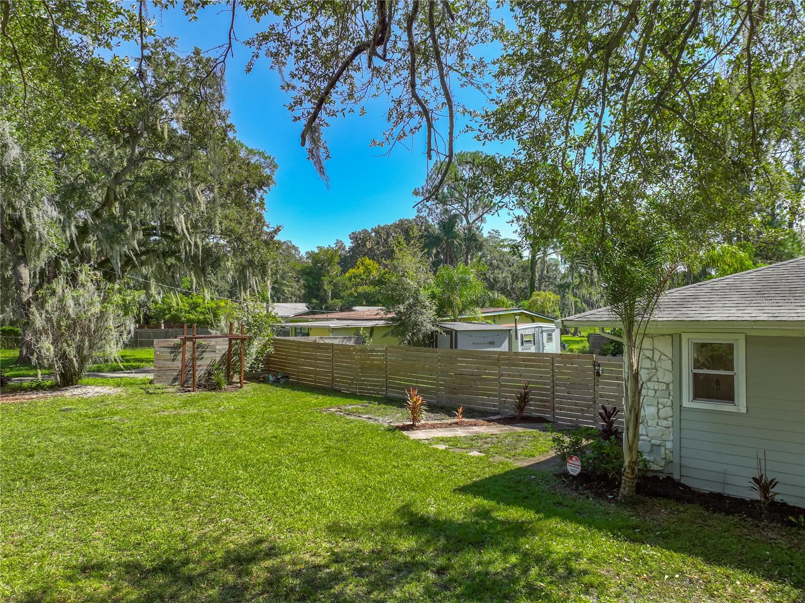 5465 LAKE TYNER DRIVE