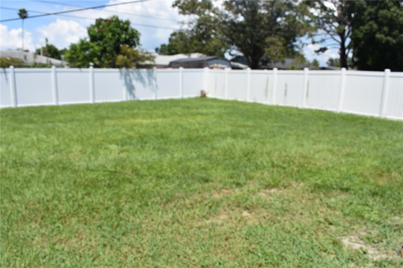 COUNTRY CLUB HEIGHTS - Residential