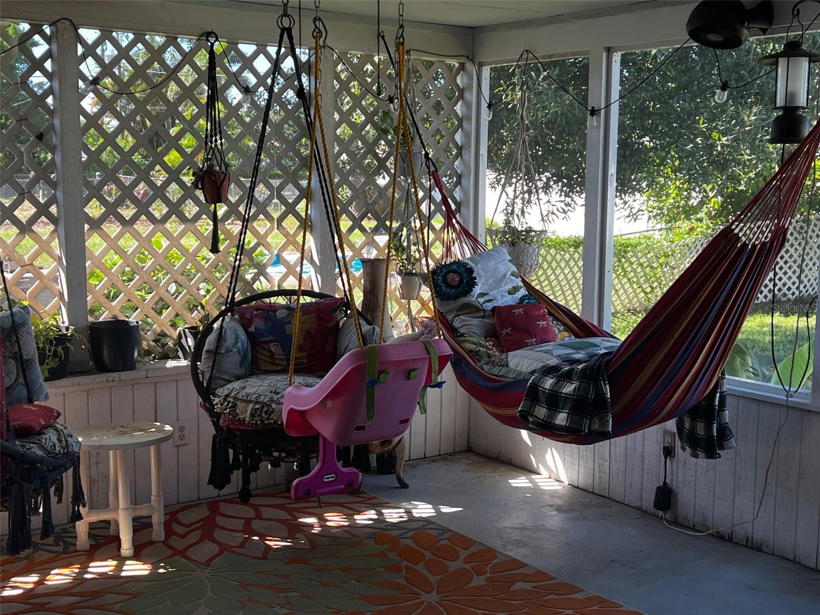 COUNTRY CLUB HEIGHTS - Residential