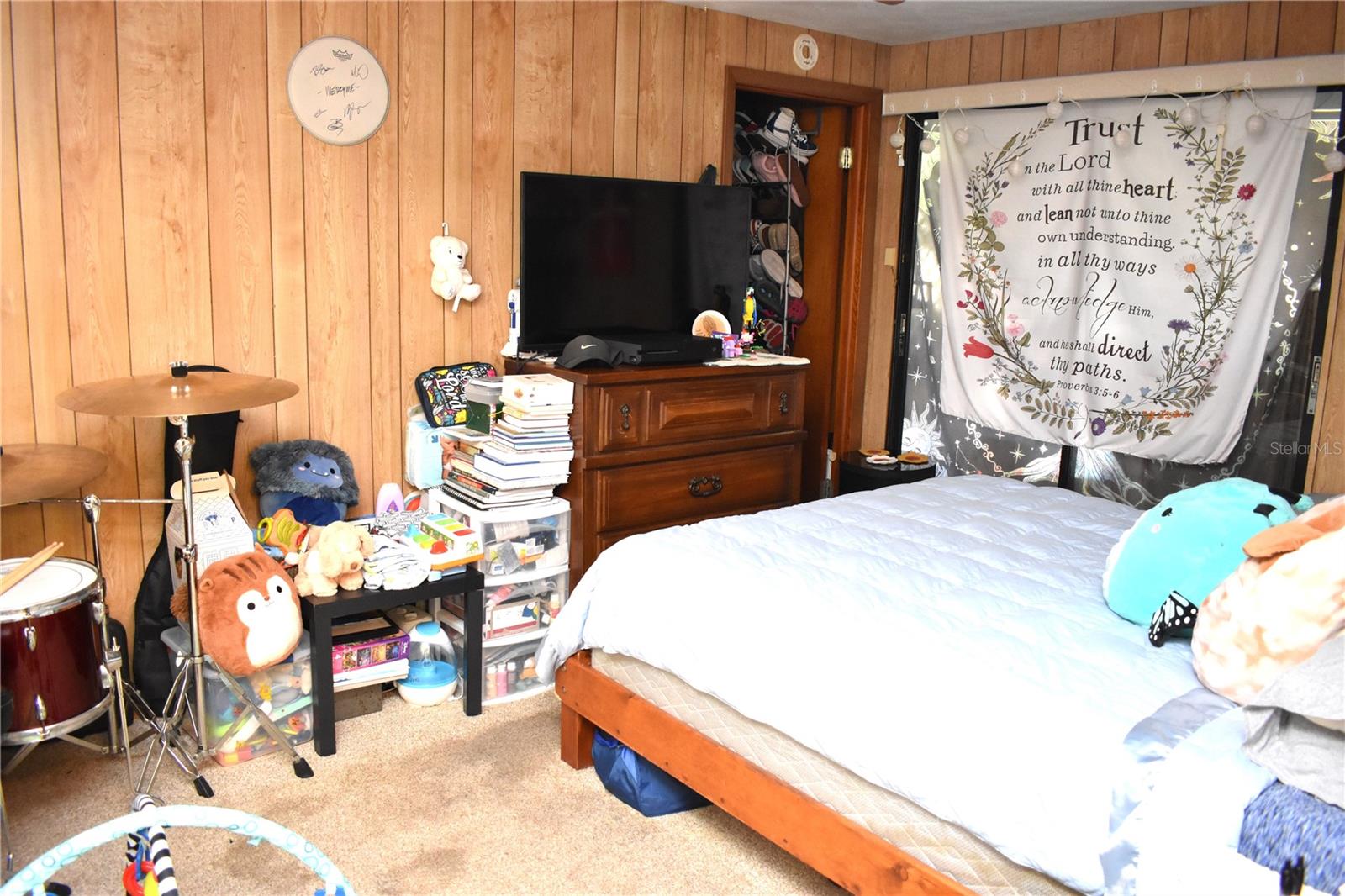 COUNTRY CLUB HEIGHTS - Residential