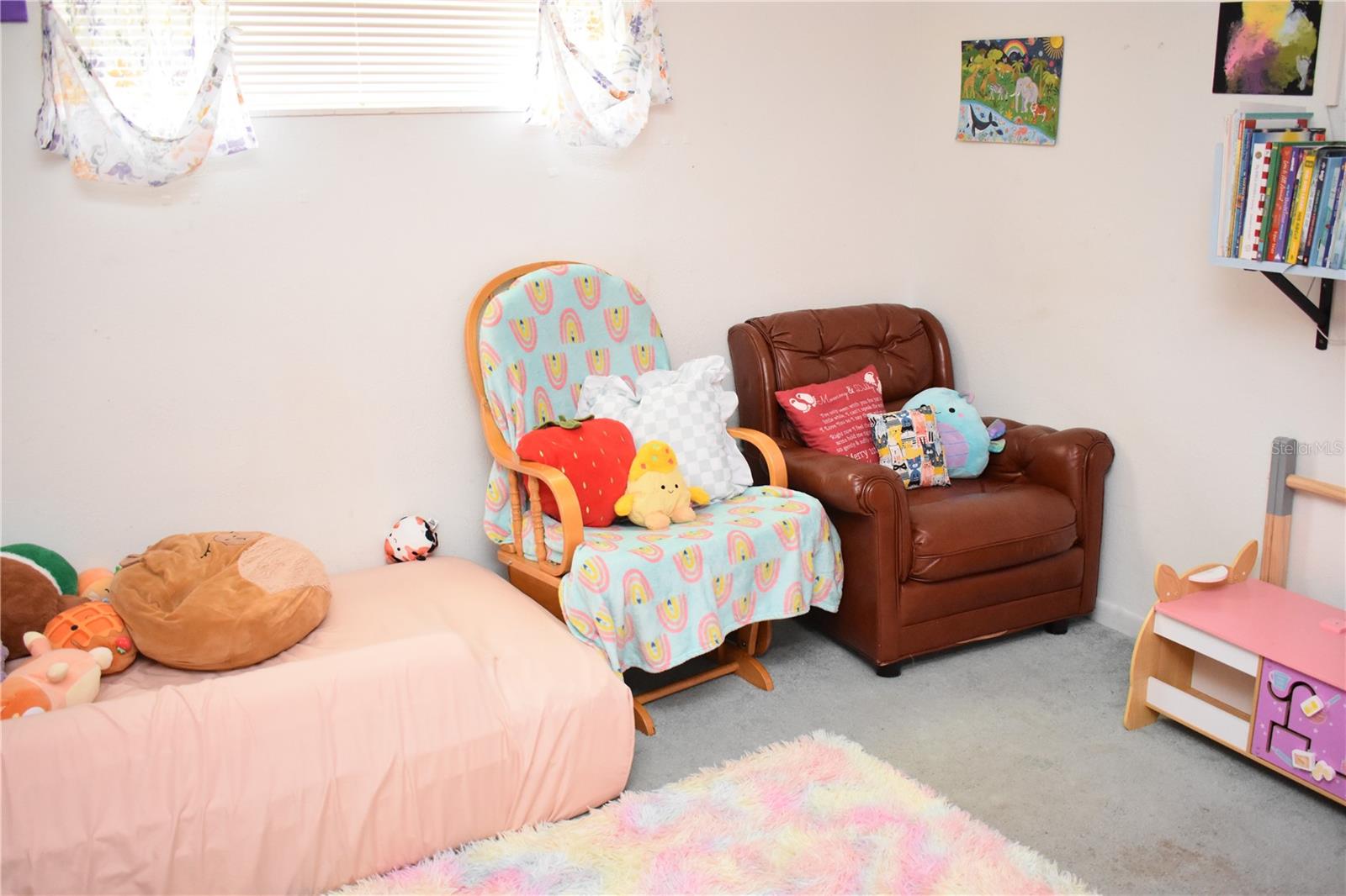 COUNTRY CLUB HEIGHTS - Residential