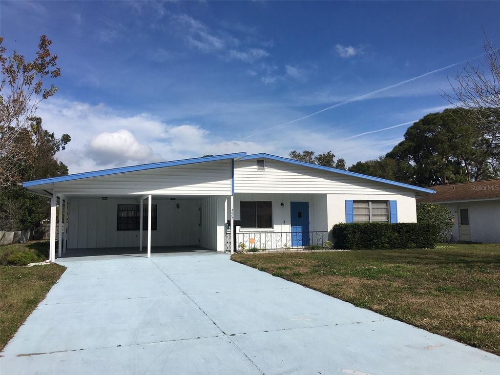 Photo of 3602 17th Avenue W, Bradenton, FL 34205 (MLS # A4661320)