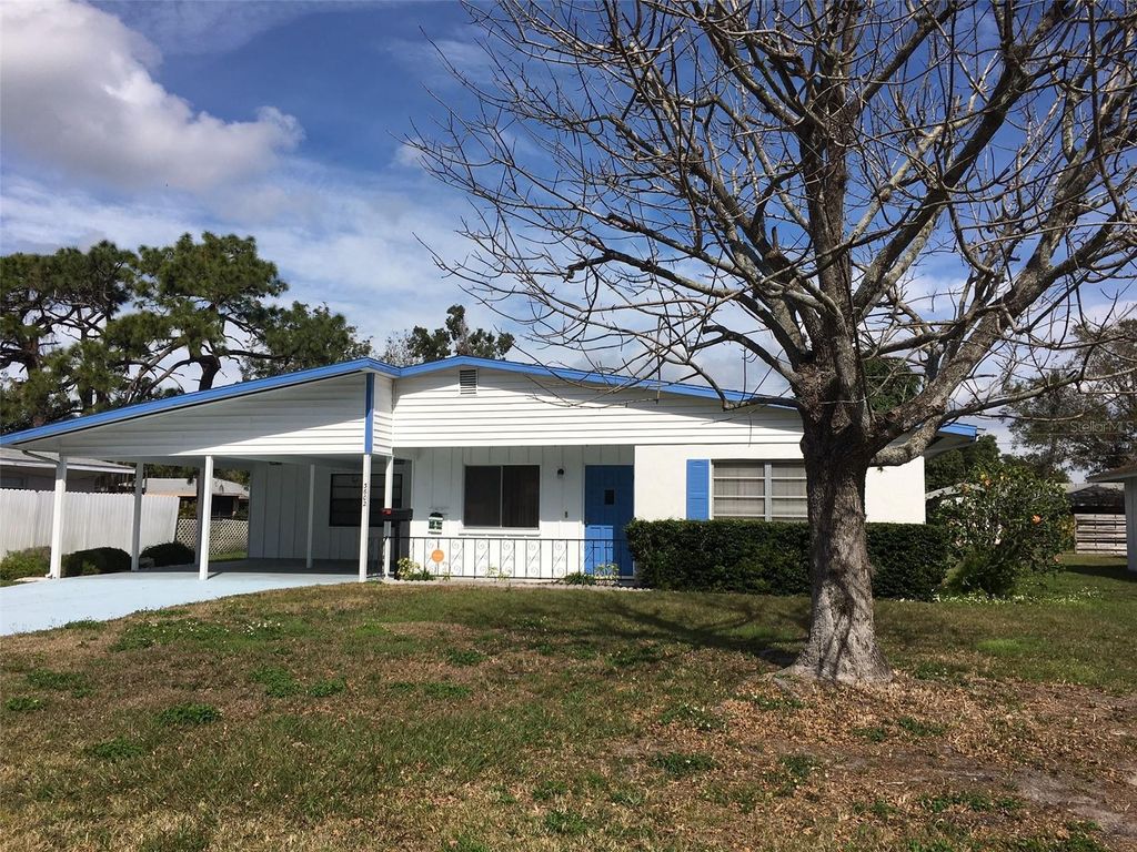 Photo of 3602 17th Avenue W, Bradenton, FL 34205 (MLS # A4661320)