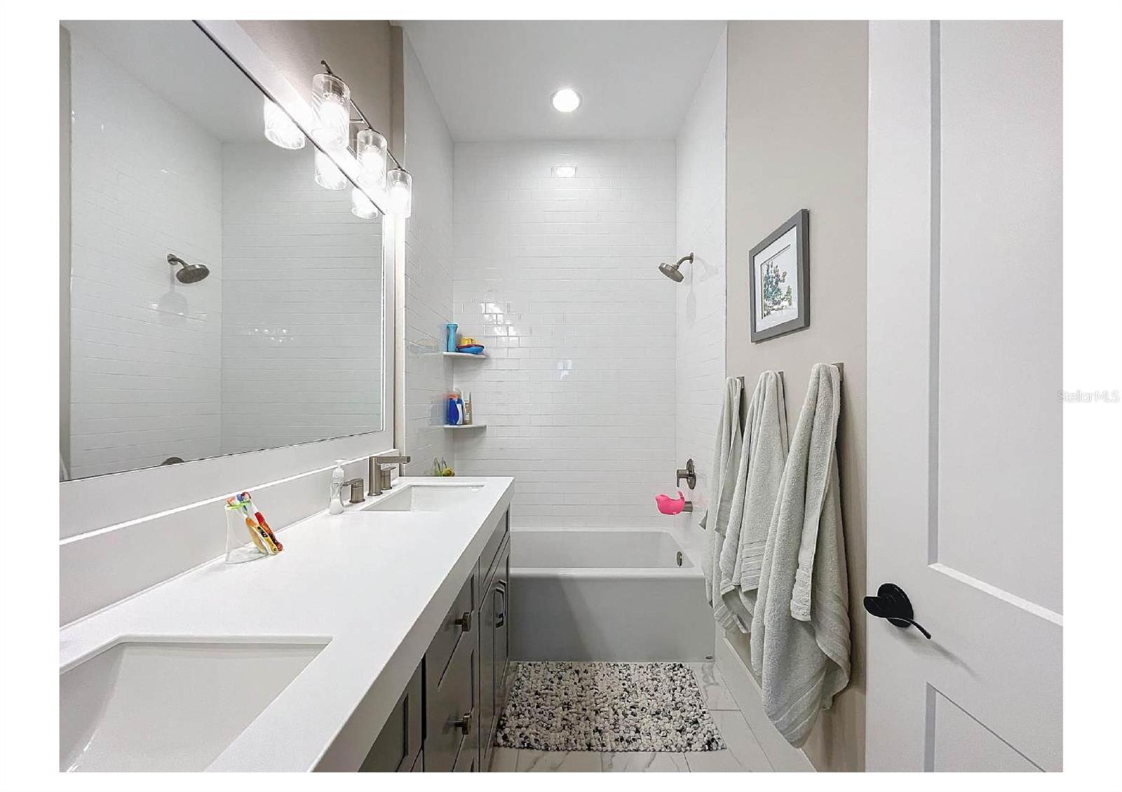 JMK ESTATES - Residential