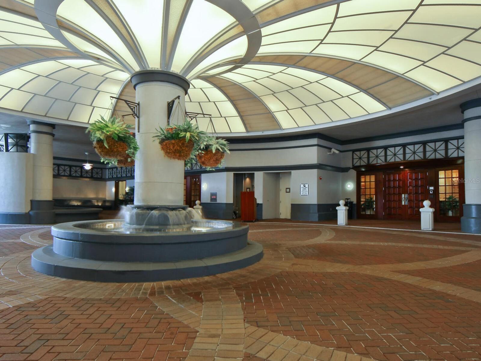 PLAZA AT 05 POINTS RESIDENCES - Residential