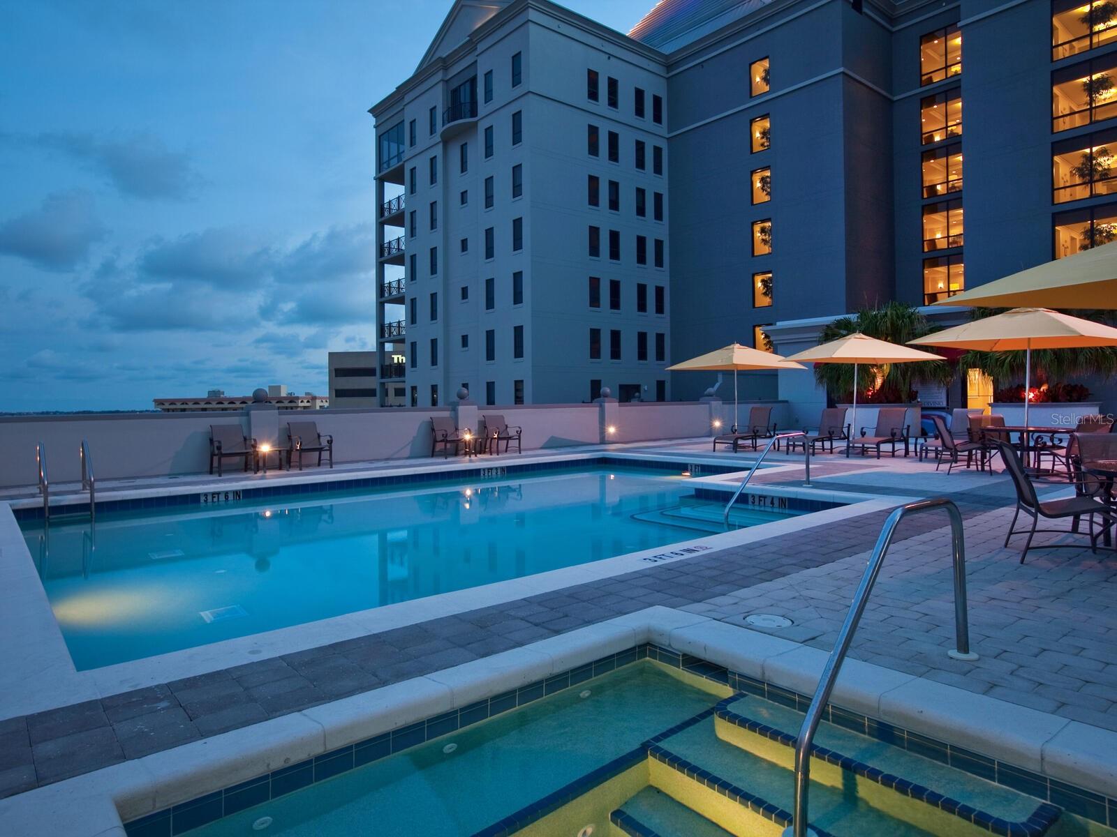 PLAZA AT 05 POINTS RESIDENCES - Residential