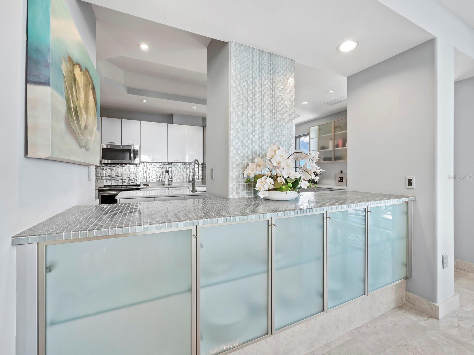 PLAZA AT 05 POINTS RESIDENCES - Residential