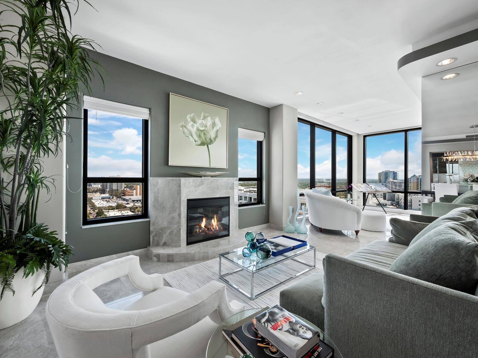 PLAZA AT 05 POINTS RESIDENCES - Residential