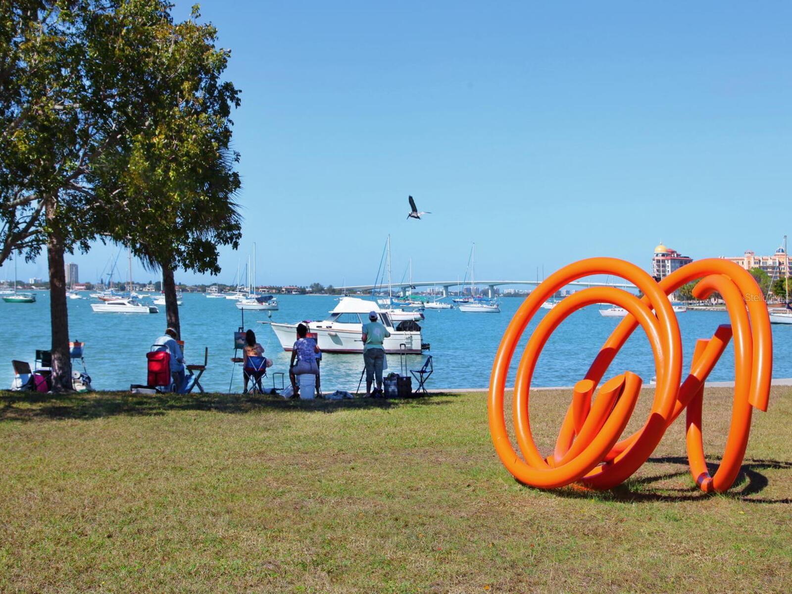 PLAZA AT 05 POINTS RESIDENCES - Residential