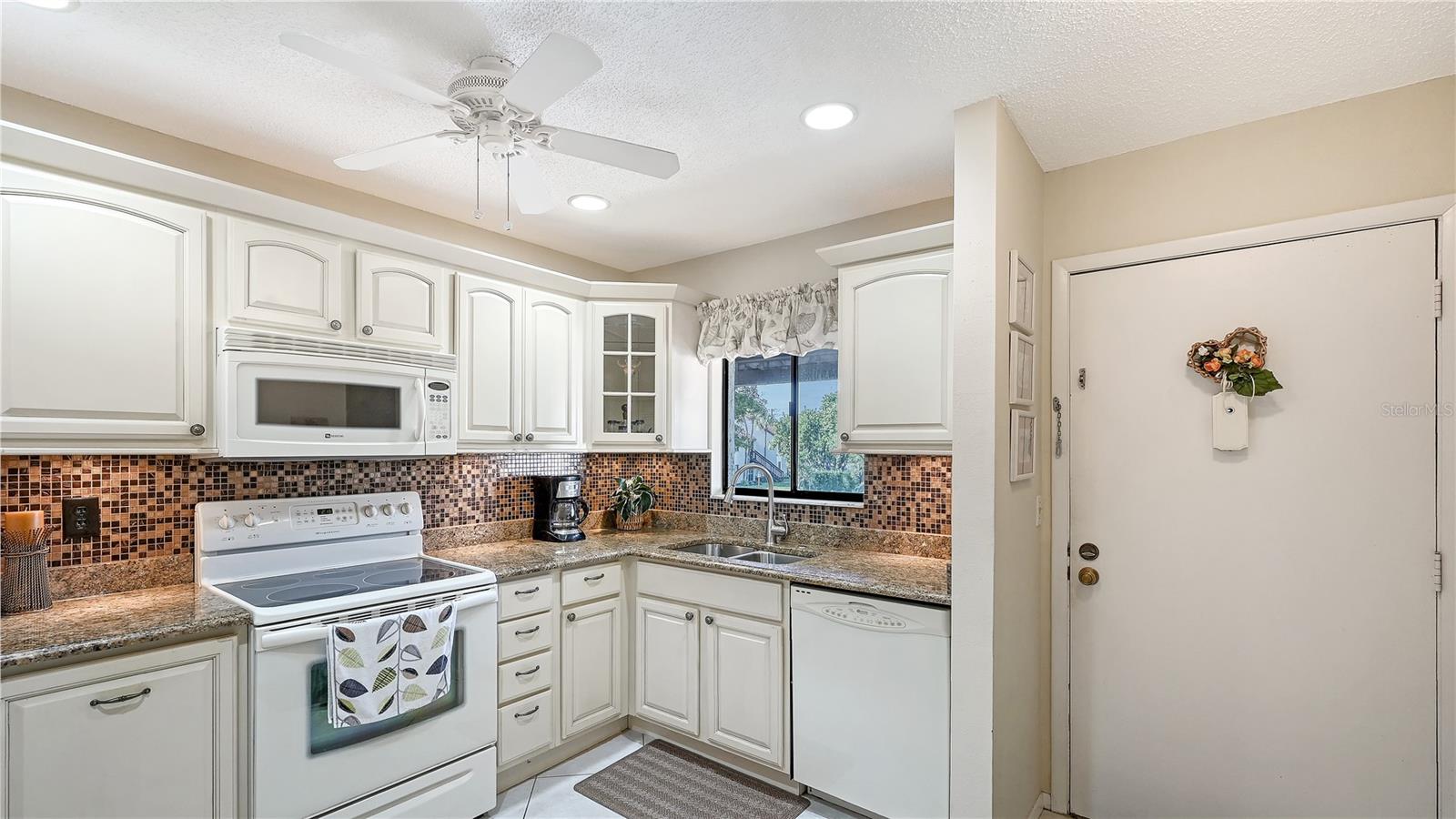 CASTEL DEL MARE - Residential