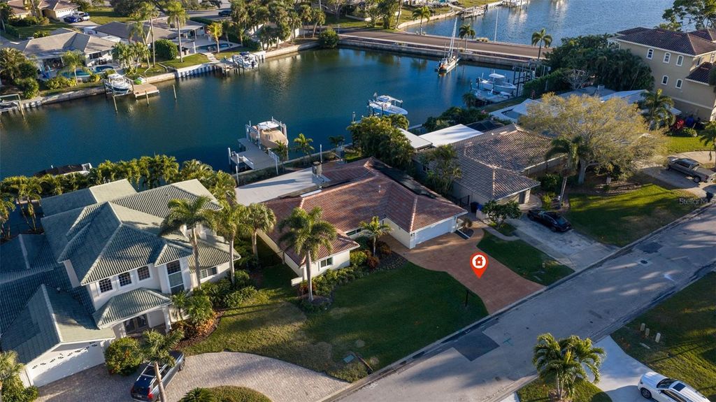 Photo of 2024 Massachusetts Avenue NE, St Petersburg, FL 33703 (MLS # TB8475638)