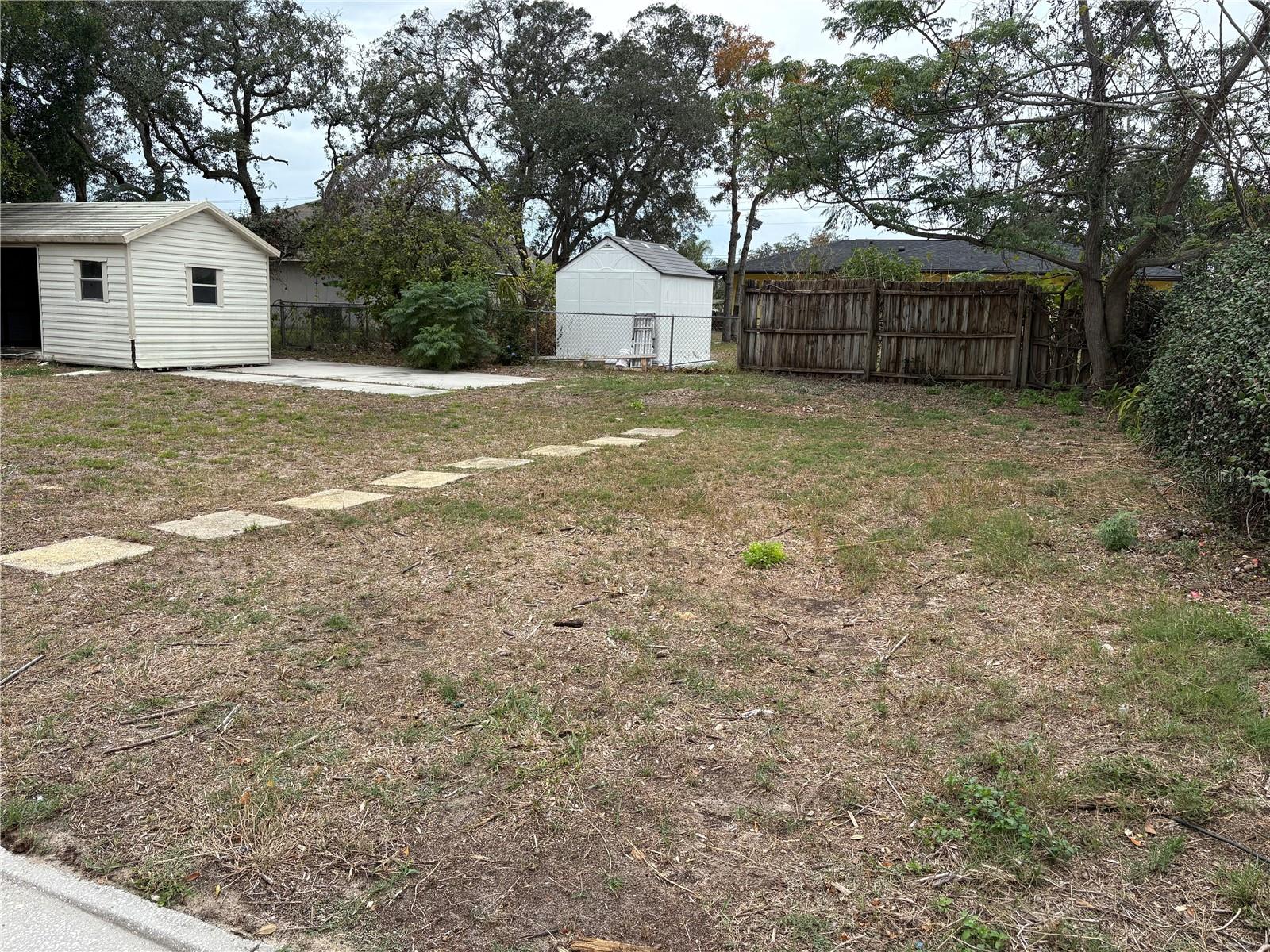 SPRING HILL - Residential