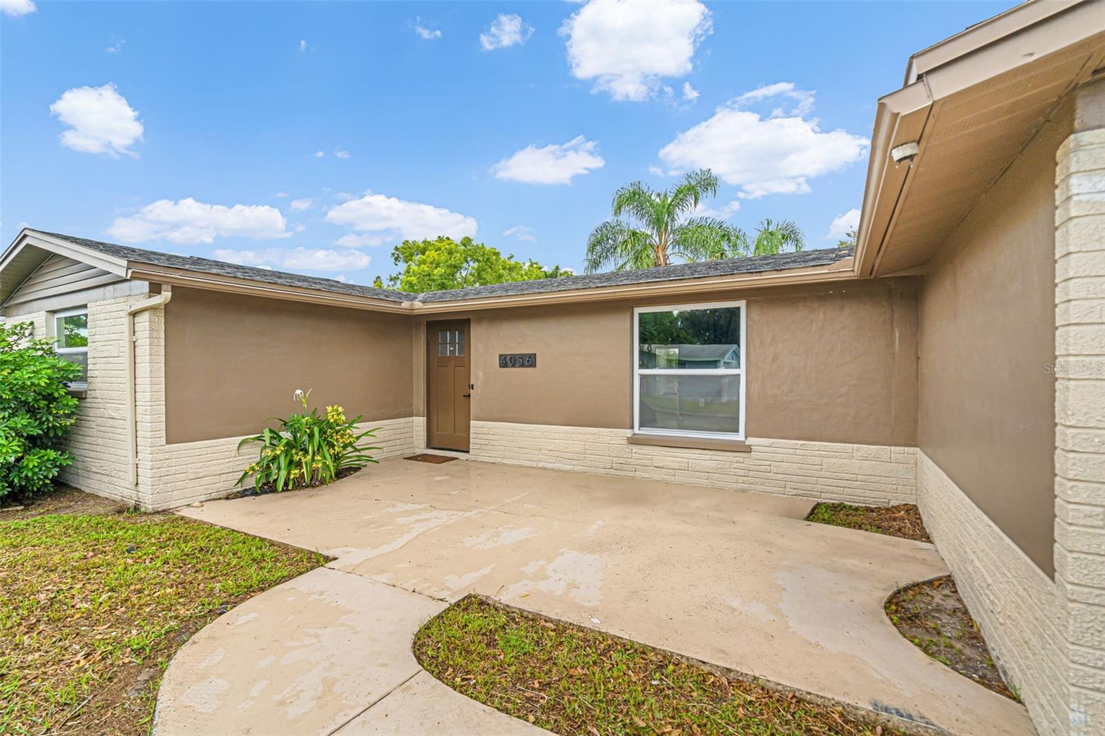 4036 SUNRAY DRIVE