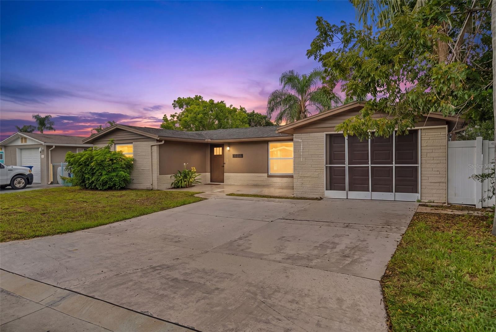 4036 SUNRAY DRIVE
