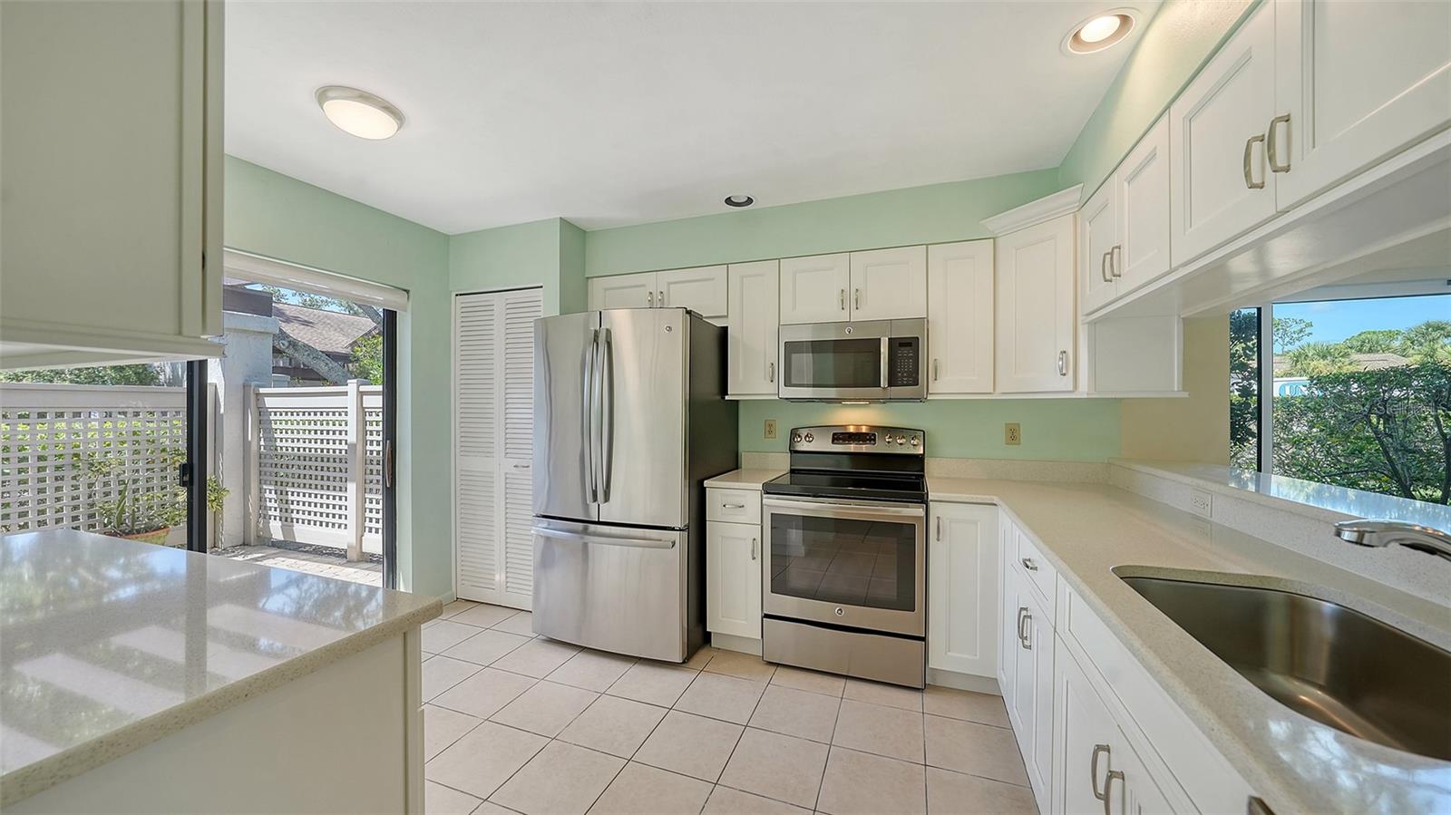 3148 WINDRUSH BOURNE 20