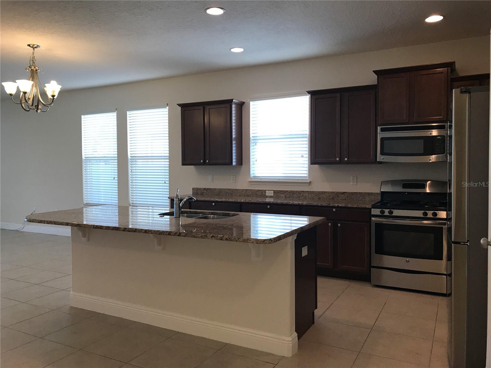 SUMMERLAKE PD PH 1B REP - Residential Lease