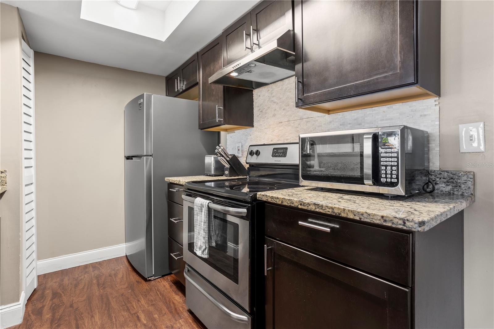 VILLAS AT SOMERSET THE - Residential