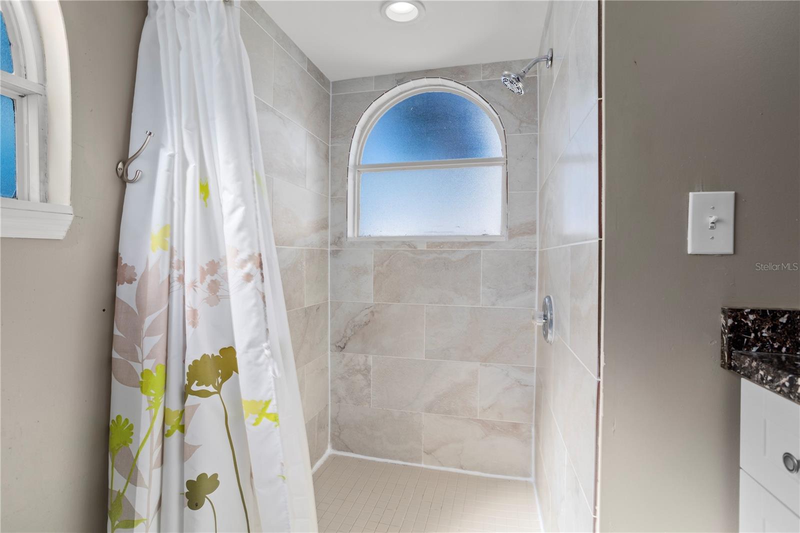 VILLAS AT SOMERSET THE - Residential